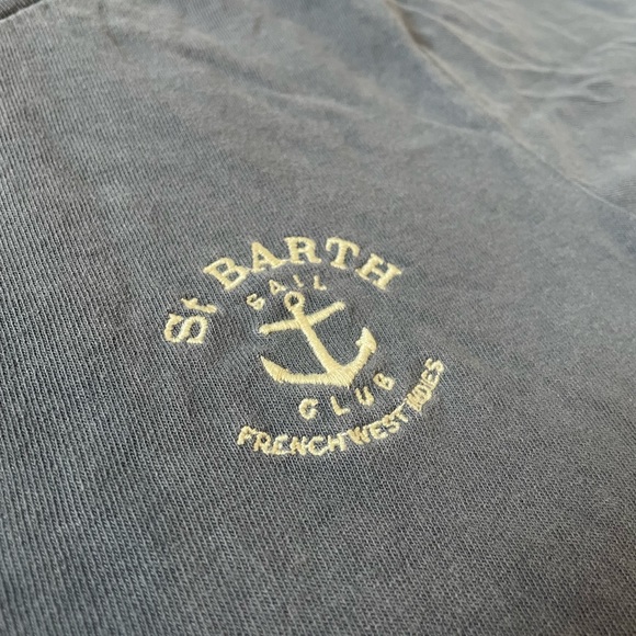 brandy melville t shirt - Picture 2 of 3